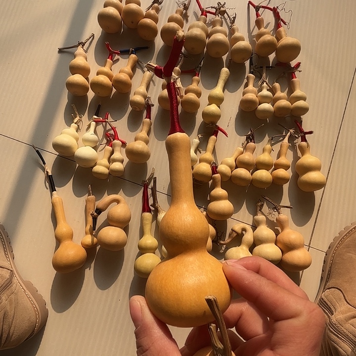 c***a长粗嘴八宝精品葫芦