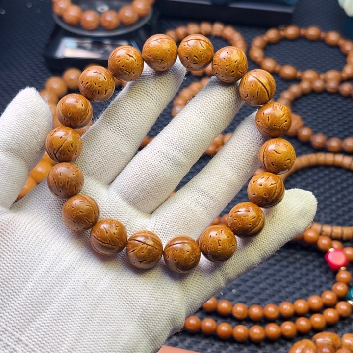 桃核手串鞍**亓13尺桃核东北