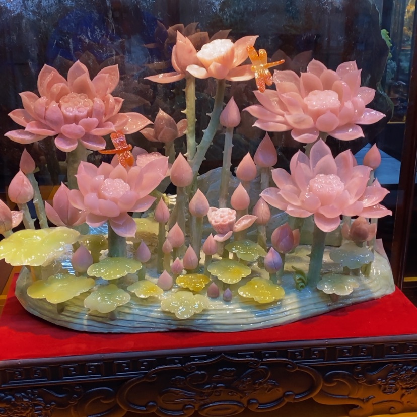 【闪购商品】蛇纹石玉未镶嵌摆件