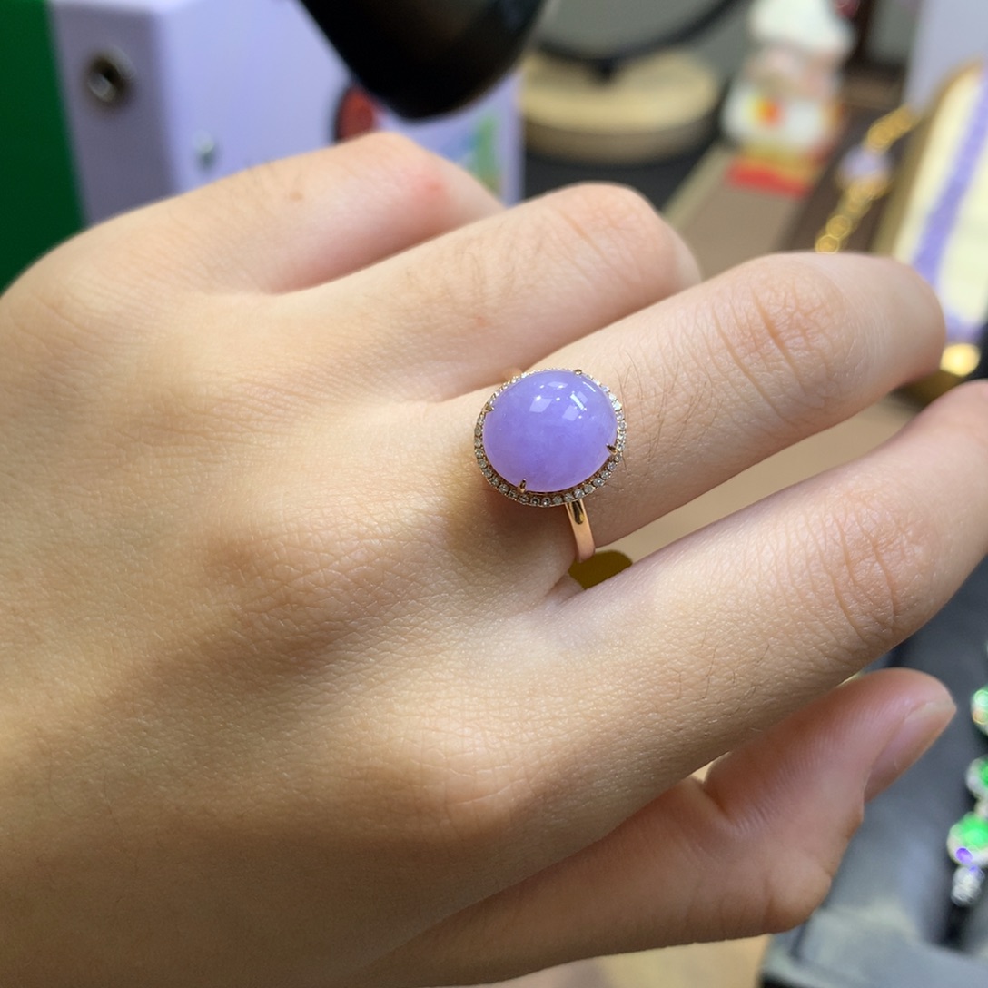 翡翠18K金镶嵌颈饰翡翠