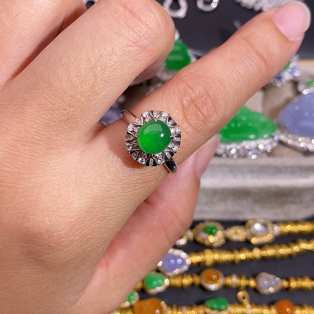 翡翠18K金镶嵌手链