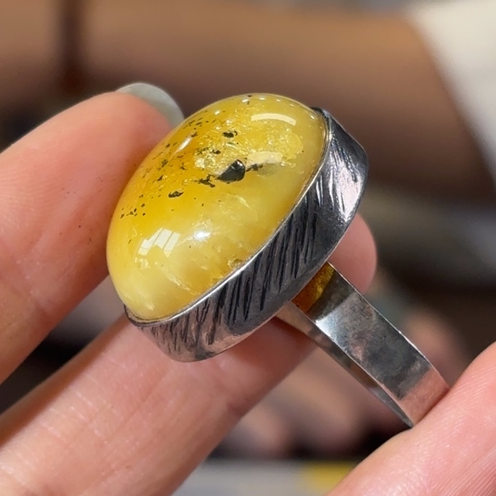 蜜蜡银S925镶嵌颈饰蜜蜡