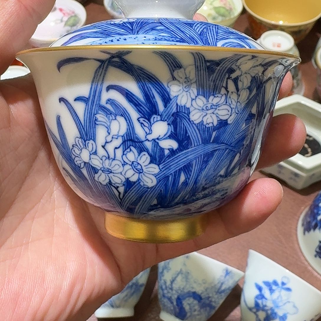 陈**气全手工青花盖碗