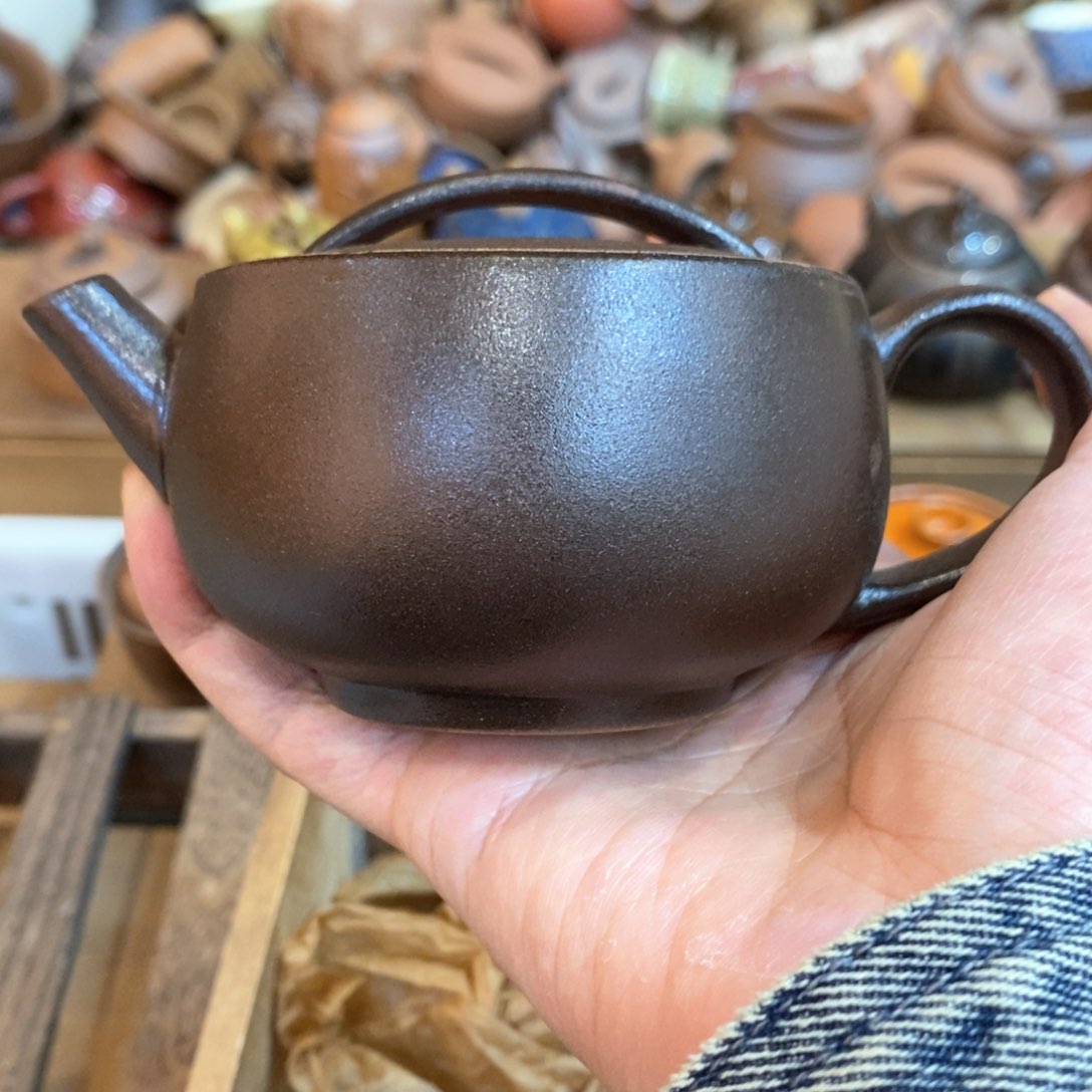 9889889898@98888888888