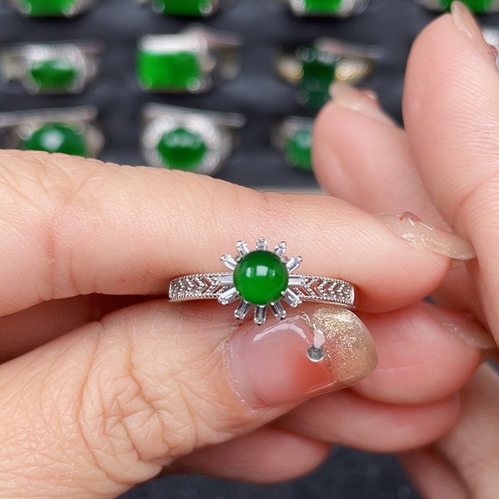 翡翠戒指银S925镶嵌福利款没运费险