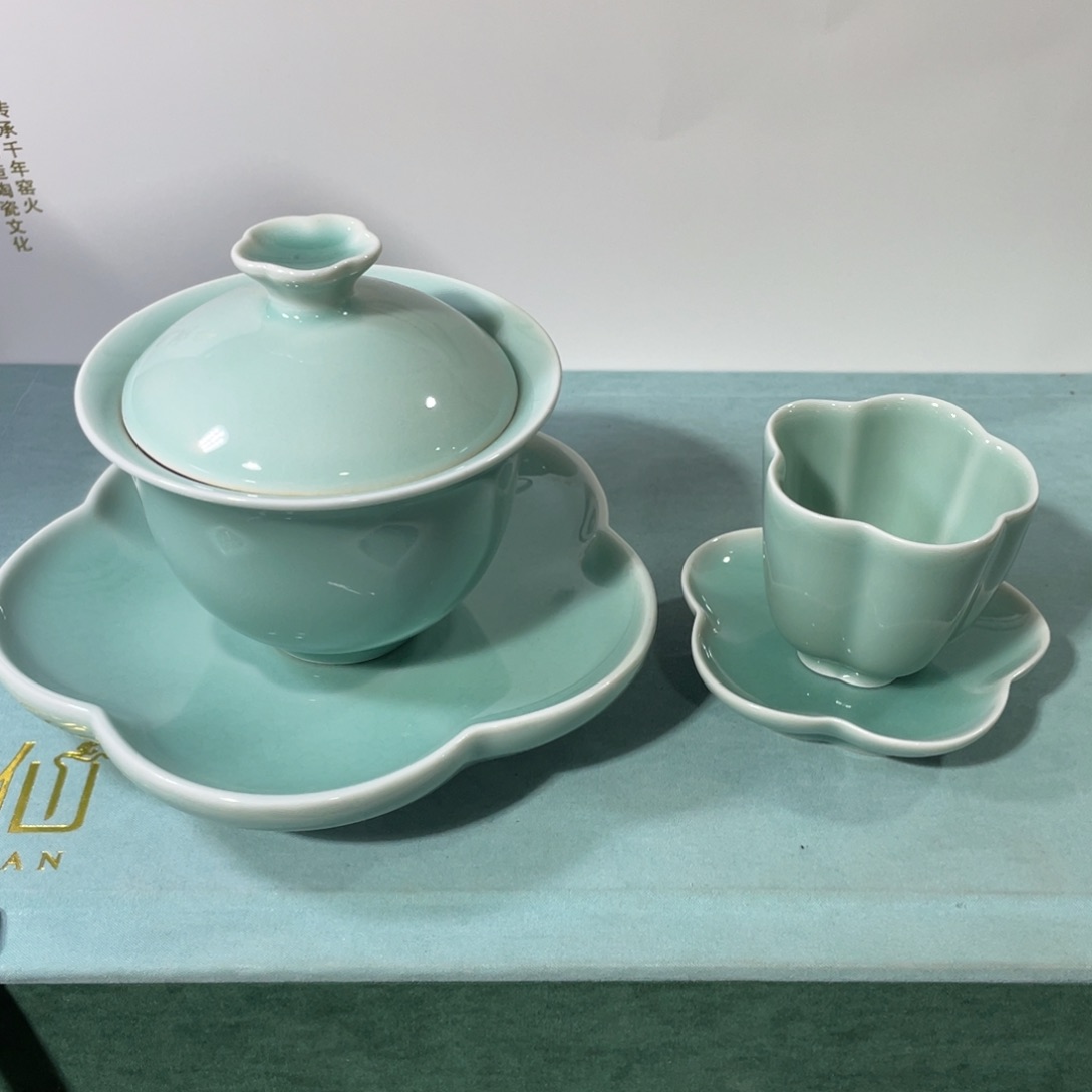 青瓷青瓷 青瓷青瓷