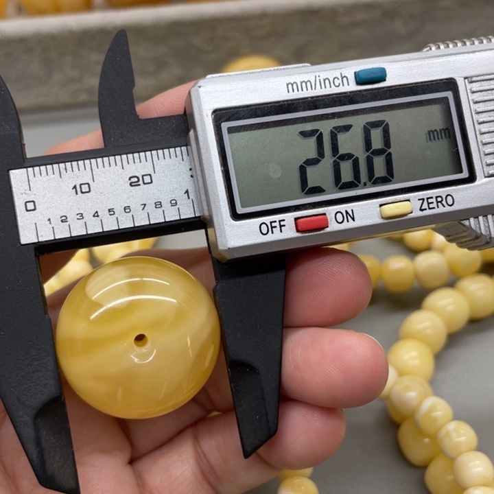 琥珀未镶嵌裸石蜜蜡