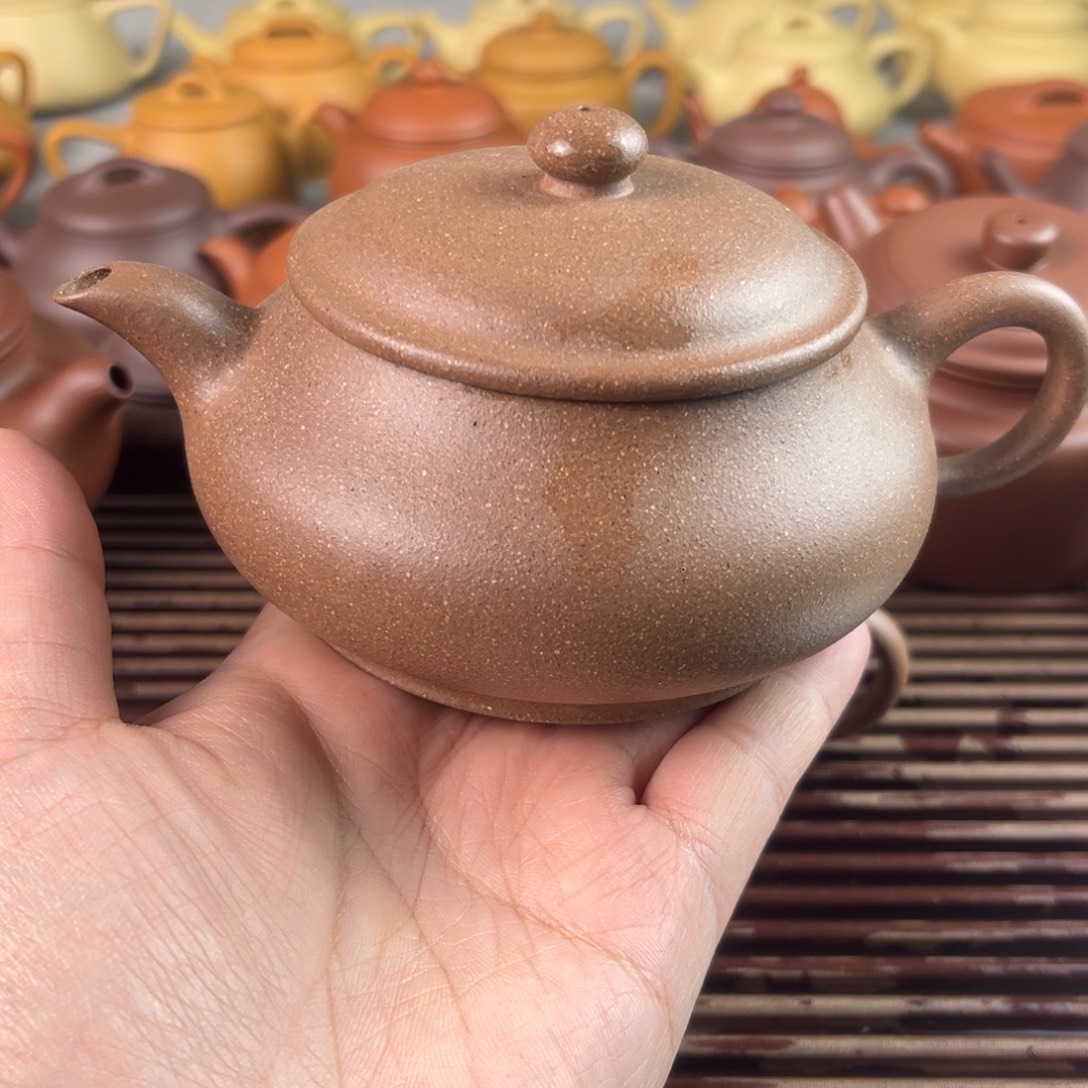 茶壶紫砂微瑕………………