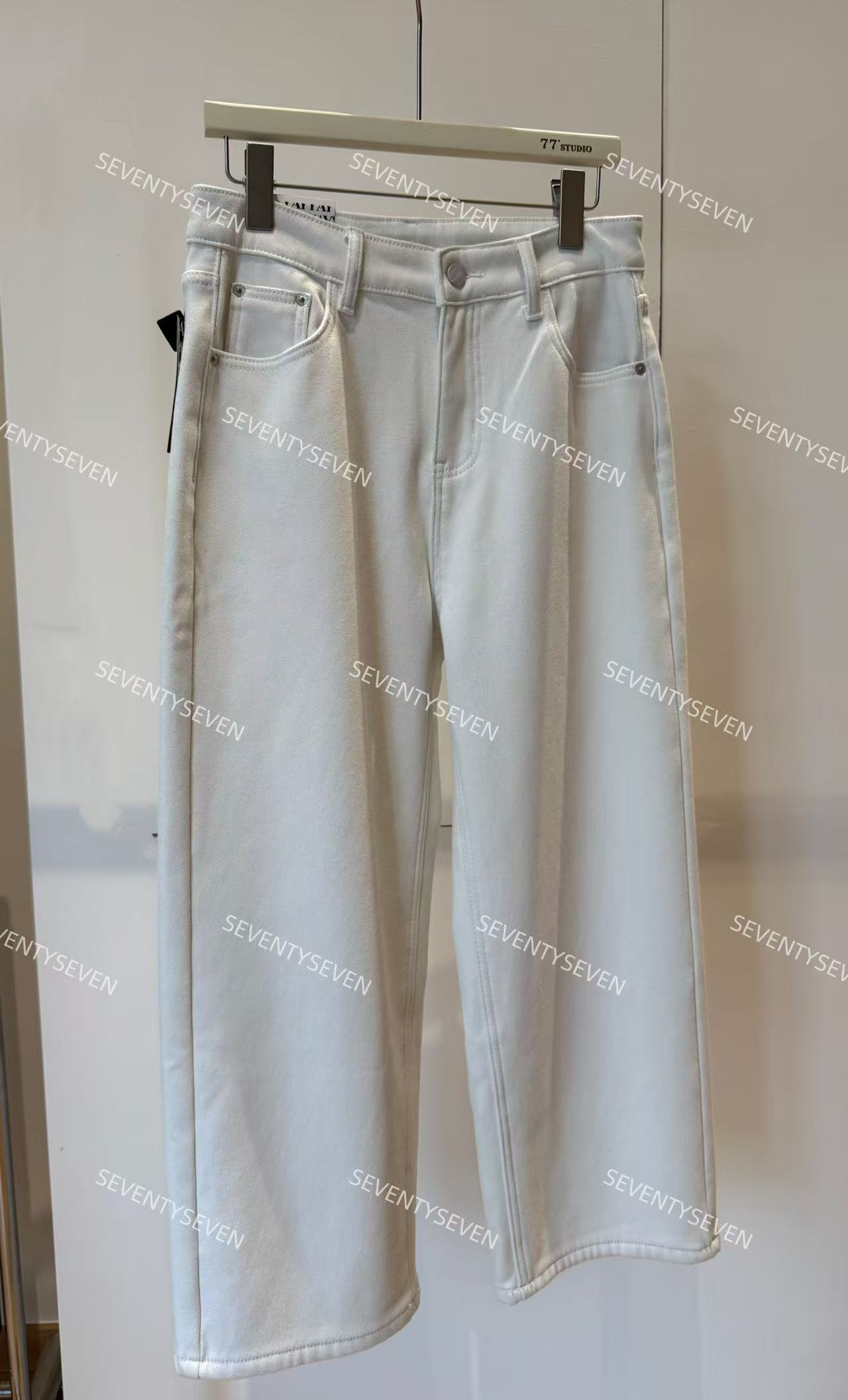 【77实体店】冬季新款加绒百搭白色牛仔裤#9598