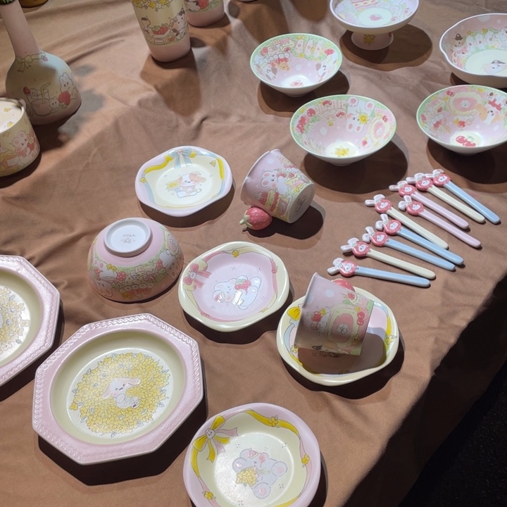 瓷摆件陶瓷桂花猫咪来啦