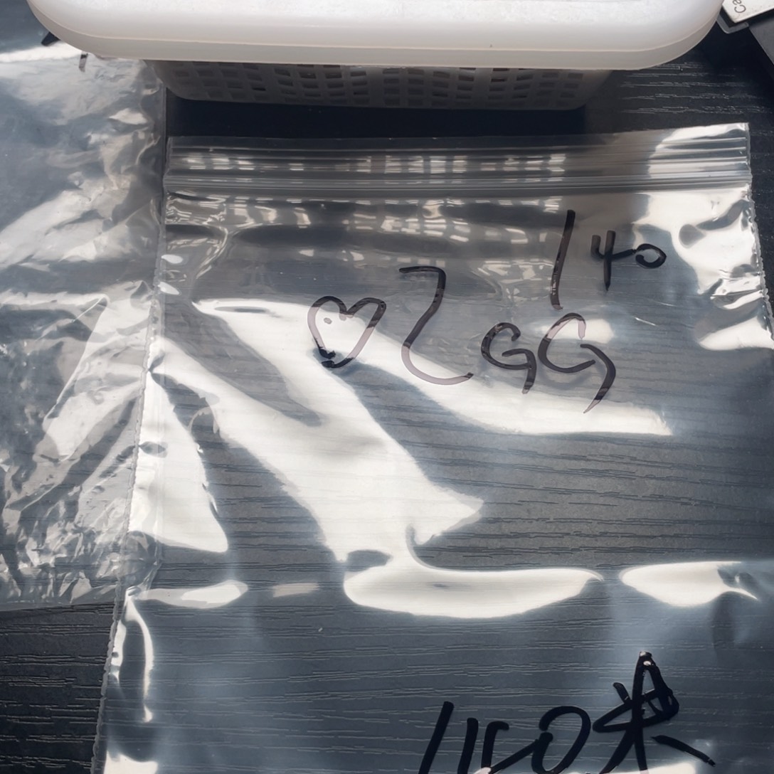 ღ****小桃核散籽批发140