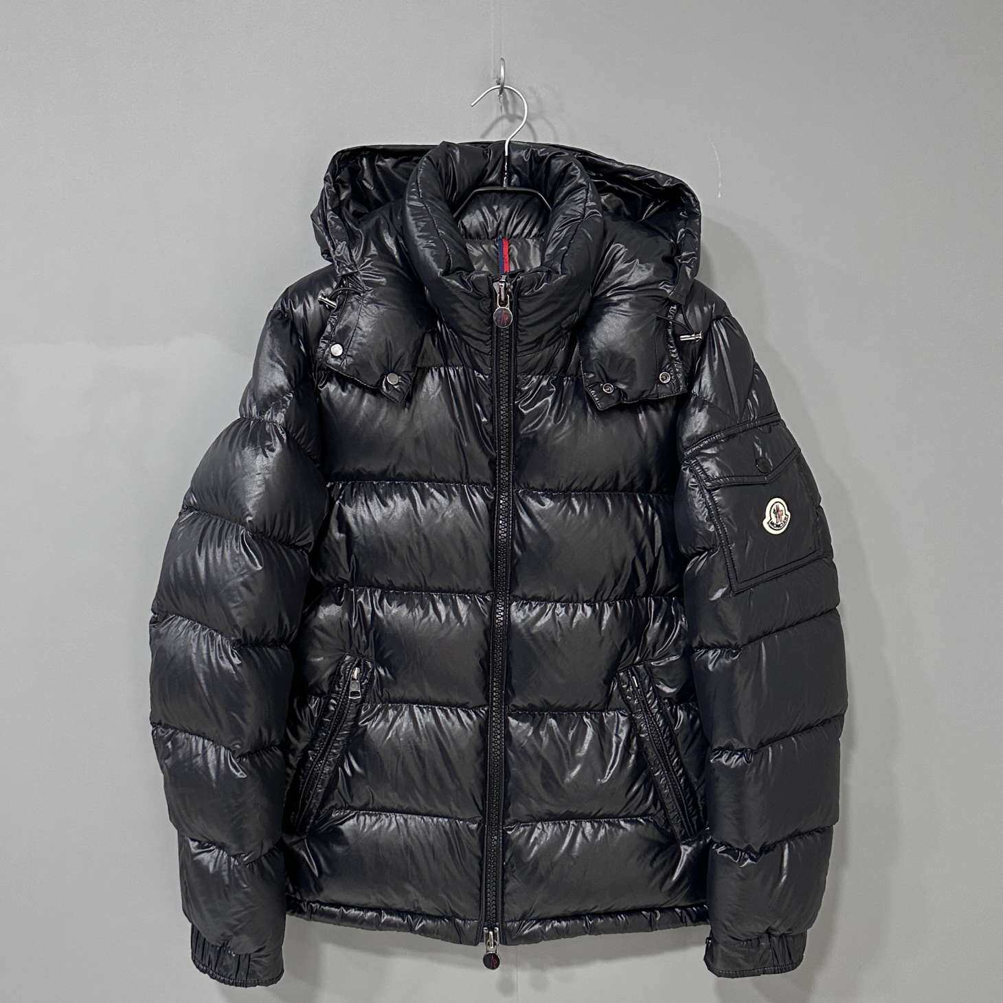 99新 MONCLER 黑色maya羽绒服/1码/81736