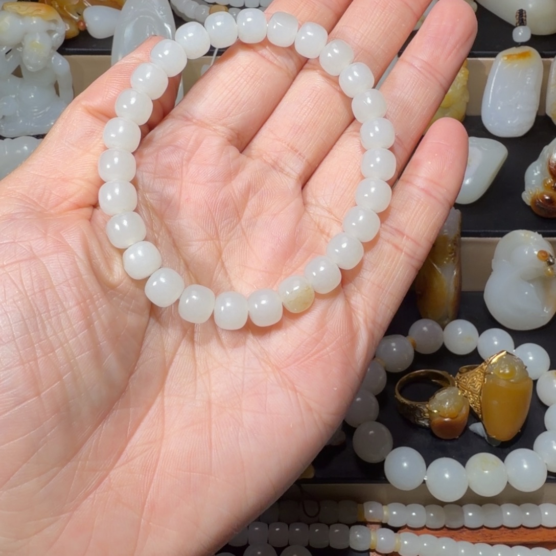 A***8和田玉未镶嵌手链