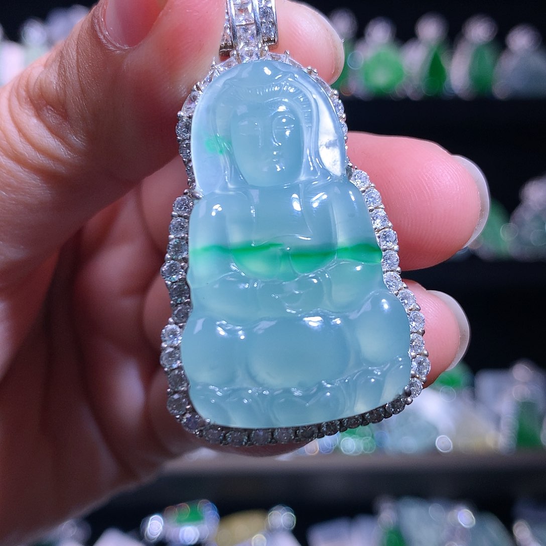 【闪购商品】颈饰银S925镶嵌翡翠天然翡翠