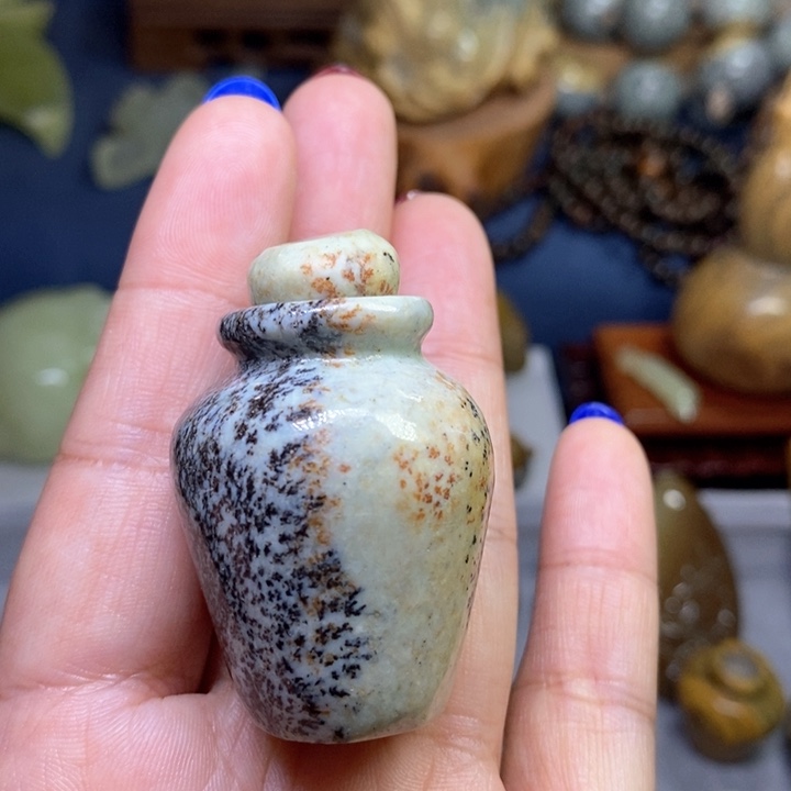 岫岩河磨玉（透闪石质玉）小摆未镶嵌
