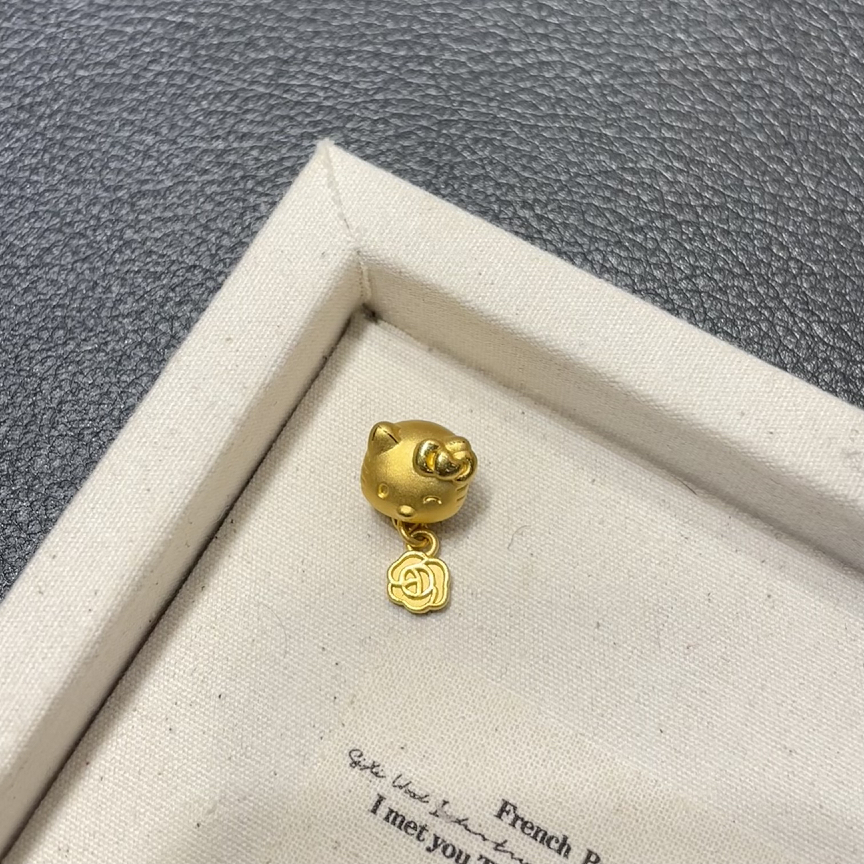 足金999kitty小花提溜黄金可爱素金款可爱萌趣适合送女友