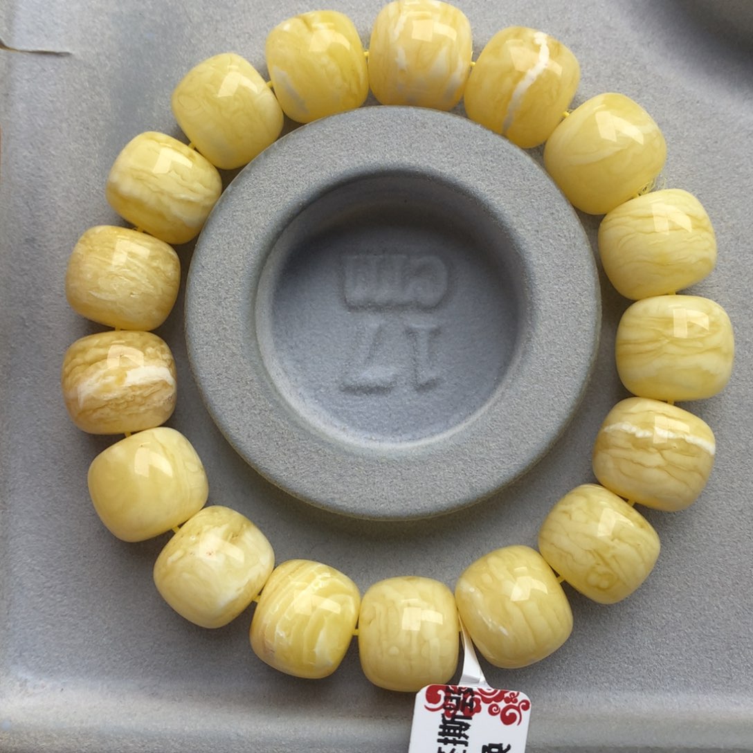 蜜蜡珠宝奇石未镶嵌