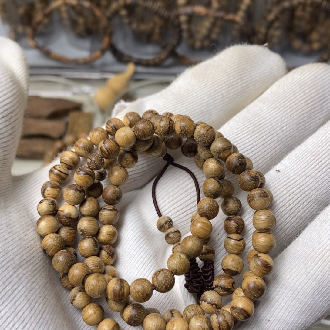 沉香碎屑沉香达拉干沉香碎屑