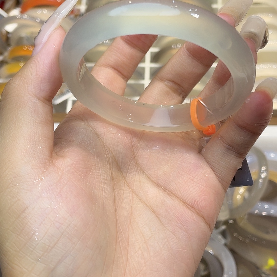 玛瑙/玉髓手镯未镶嵌香槟金55