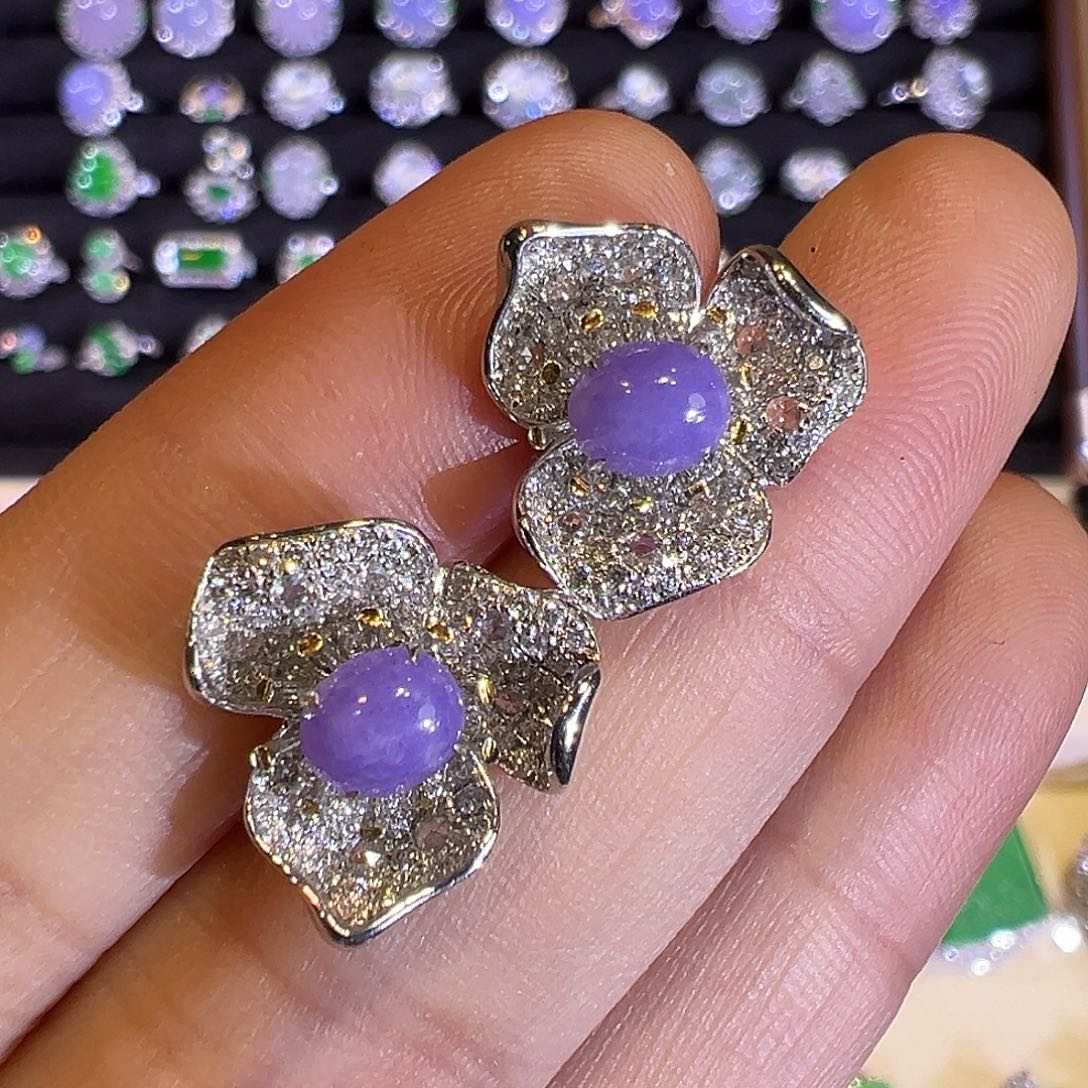 翡翠耳饰18K金镶嵌紫罗兰蛋面