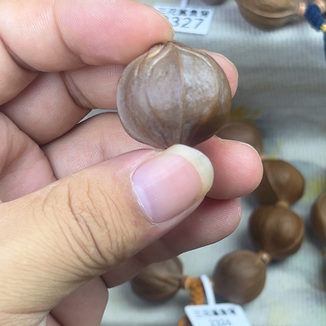 石英石铁合金牡****芳