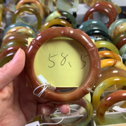 岫玉手镯未镶嵌12号