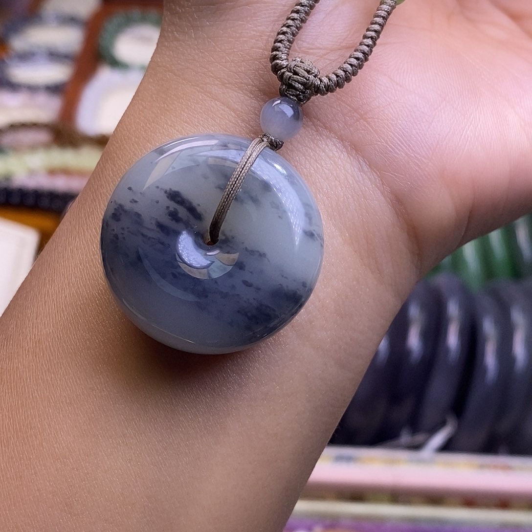 颈饰未镶嵌和田玉新疆和田玉青花平安扣吊坠