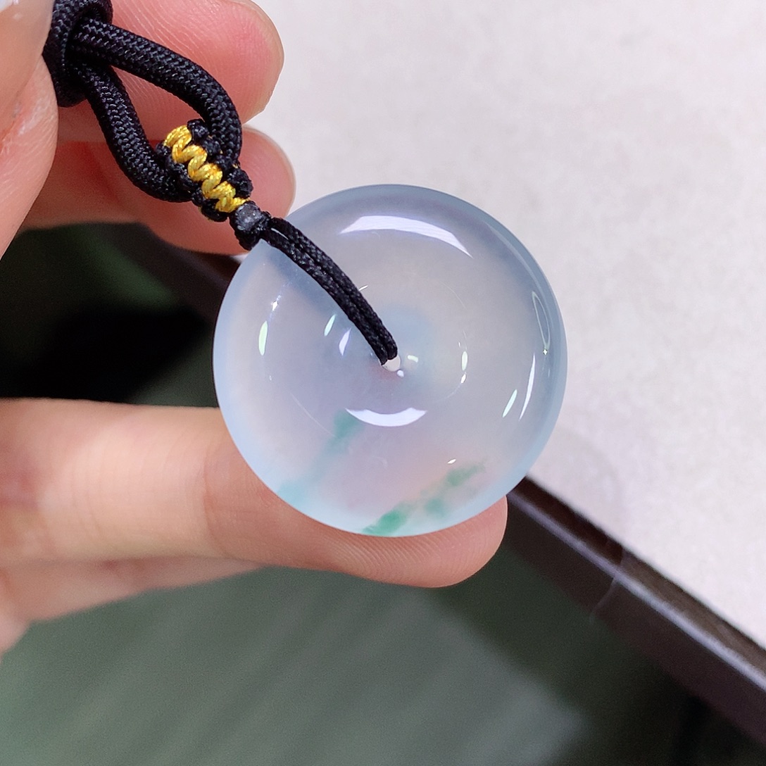 翡翠未镶嵌颈饰24.3-5.8