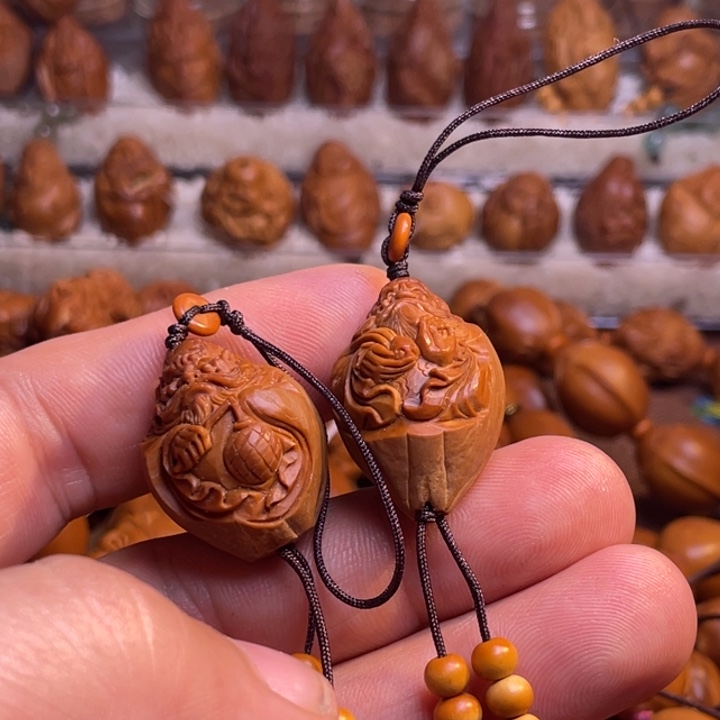a***7手串/手链橄榄核钟馗两