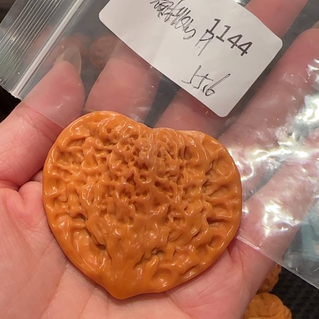 桃核吊坠烟****械扁桃心55精品