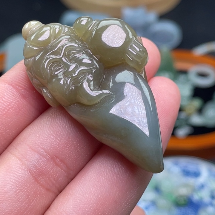 颈饰未镶嵌翡翠翡翠