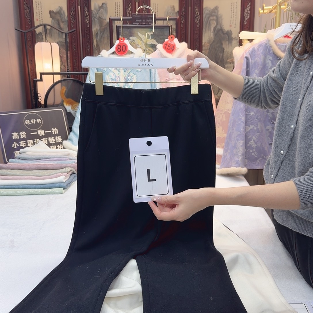 鱿***）非遗传承人的精神风貌