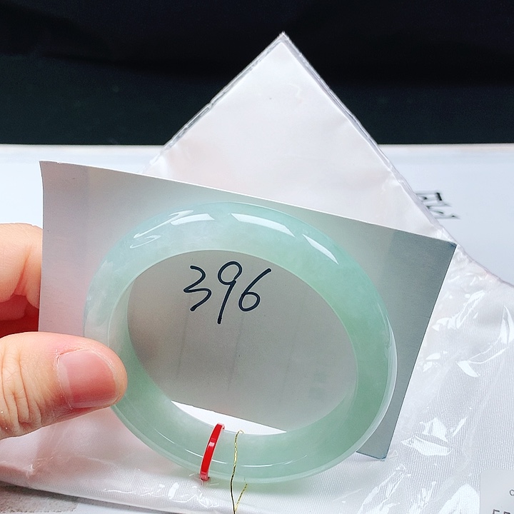 翡翠手镯未镶嵌55➕圈口