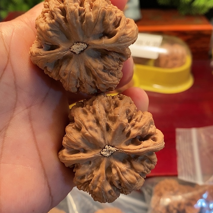 【闪购商品】文玩核桃吊坠大粗筋