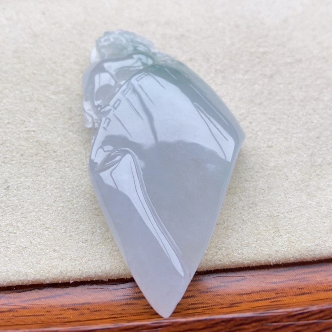 翡翠未镶嵌颈饰吊坠