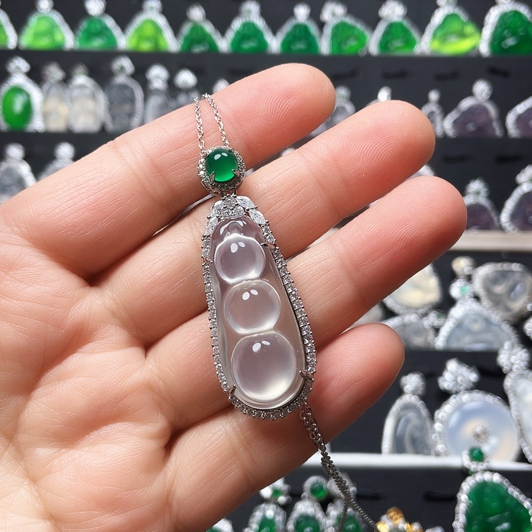 玛瑙/玉髓颈饰合金