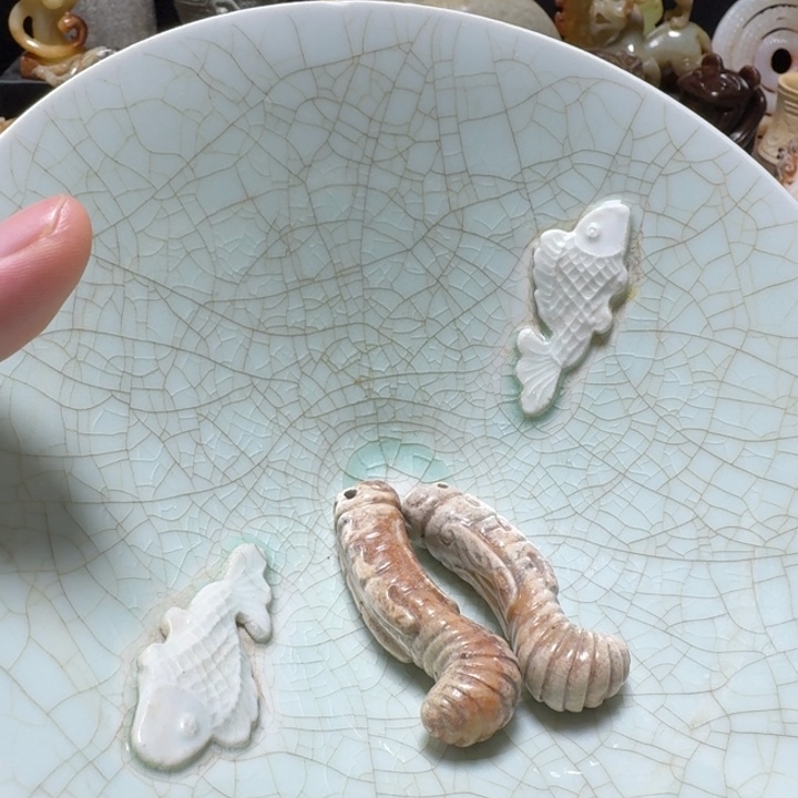 小***里瓷片双鱼青瓷开片大碗