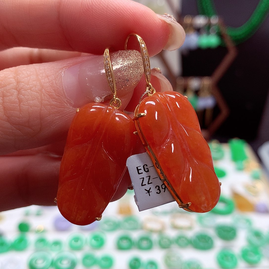 翡翠耳饰18K金镶嵌天然翡翠