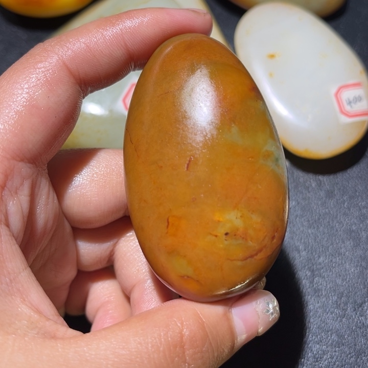 和田玉未镶嵌珠宝奇石