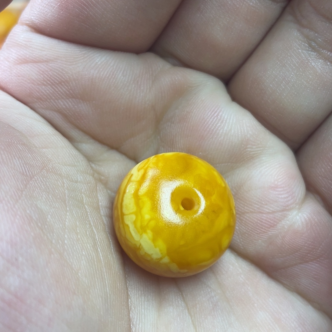 蜜蜡未镶嵌吊坠(不含链)