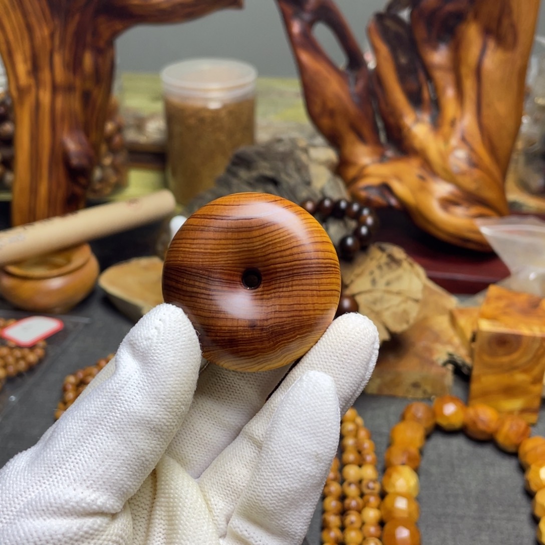 柏木（崖柏）干黑油平安扣