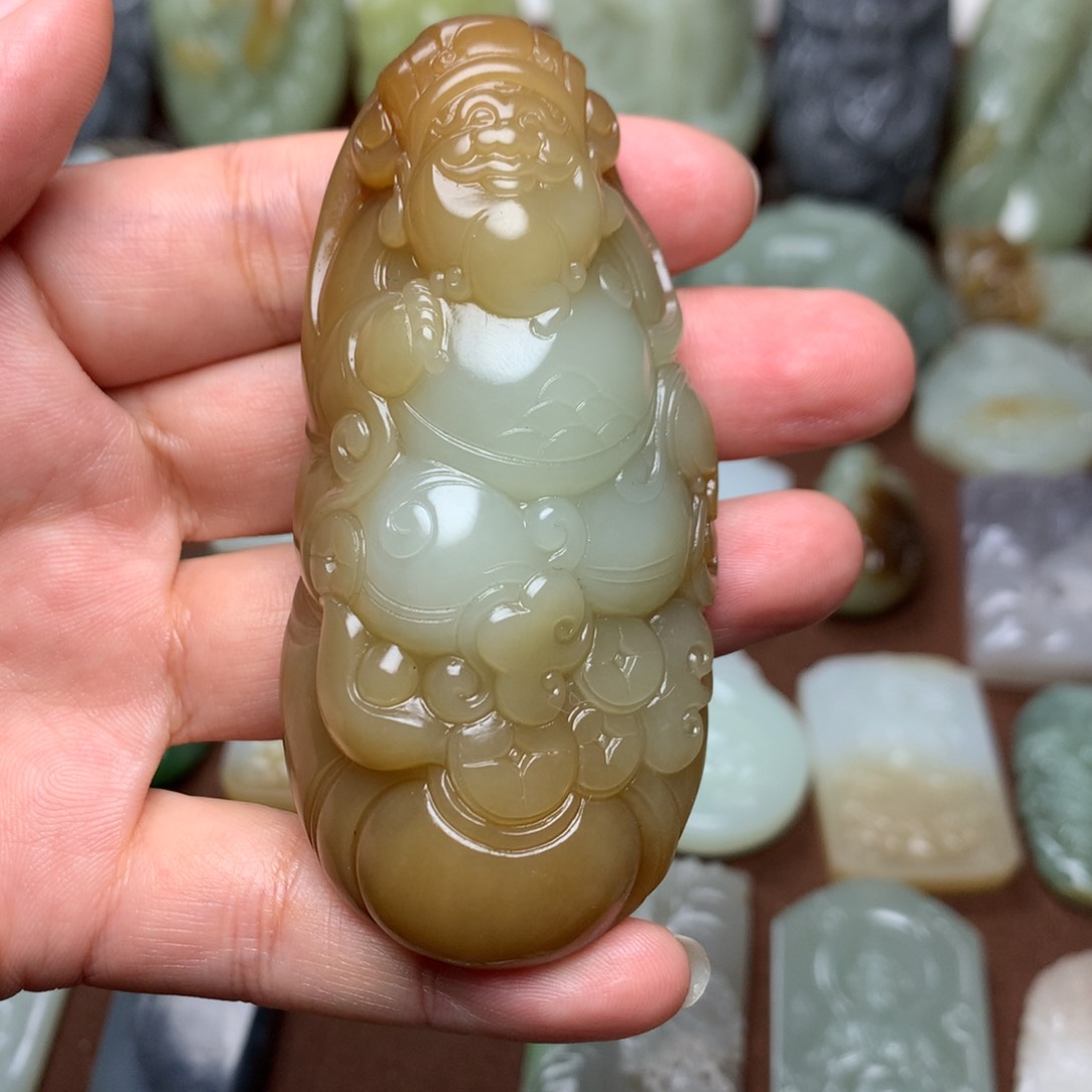 和田玉挂件未镶嵌