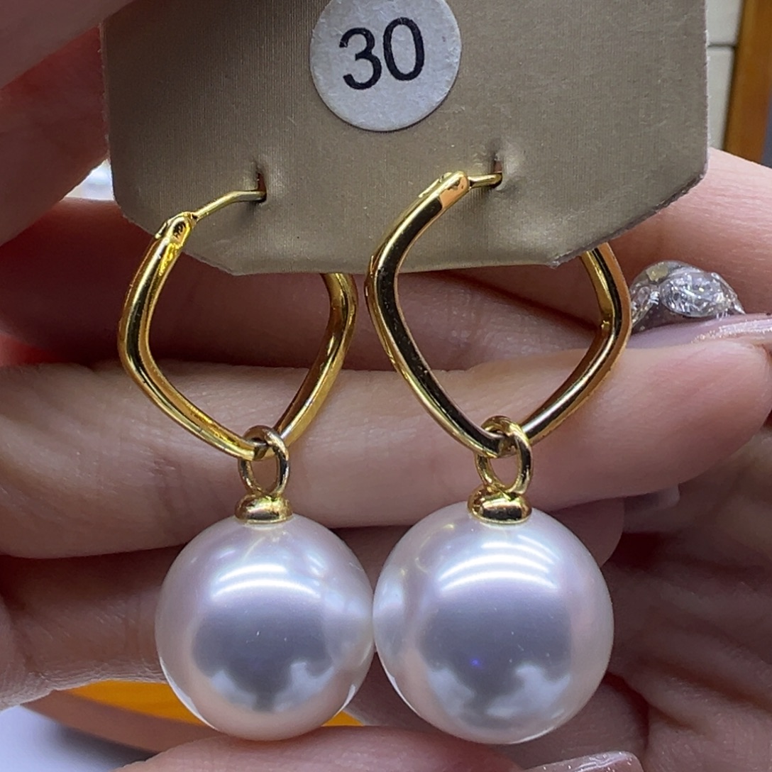 耳饰未镶嵌淡水珍珠