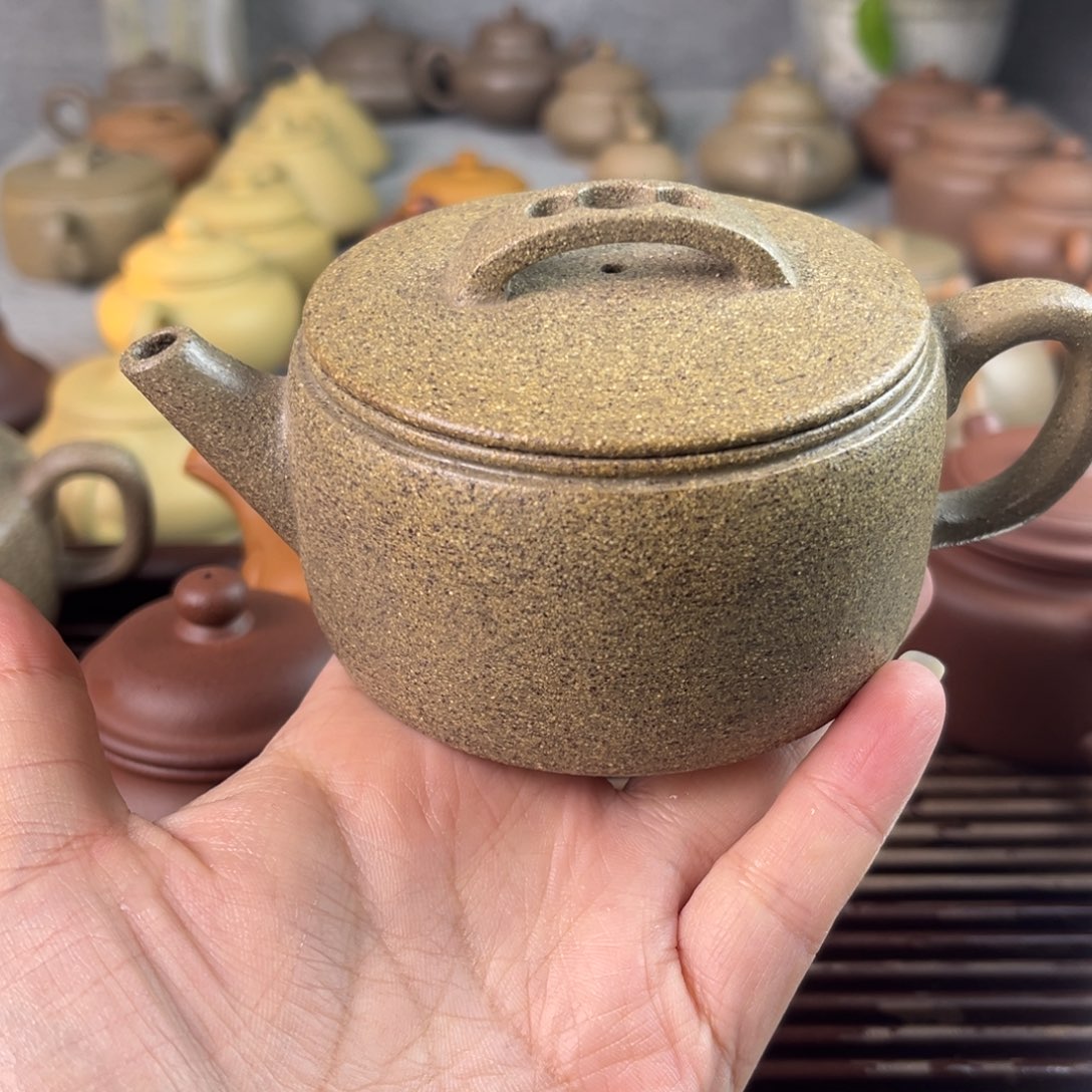 茶壶紫砂微瑕………………