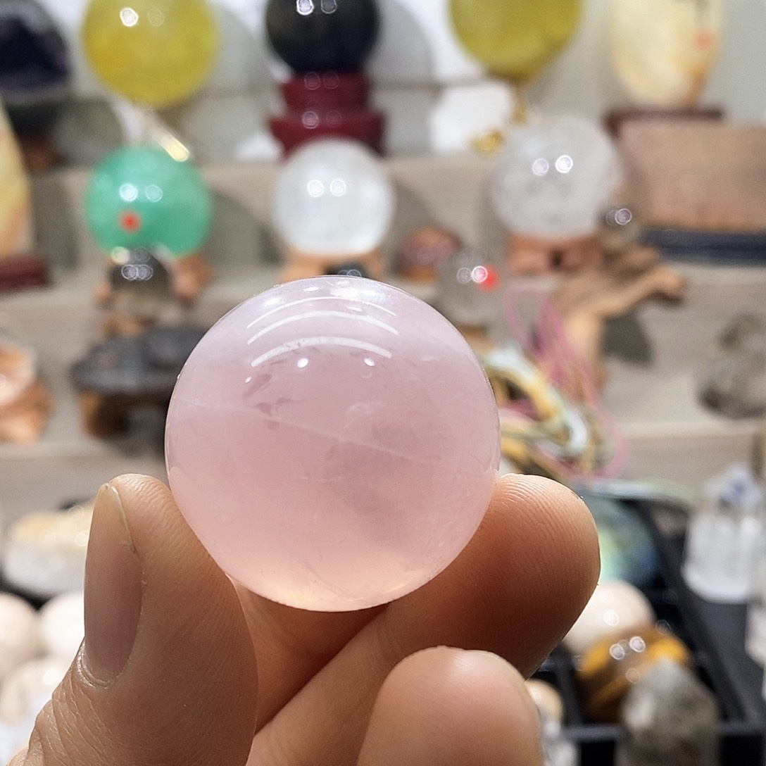 未镶嵌珠宝半成品水晶