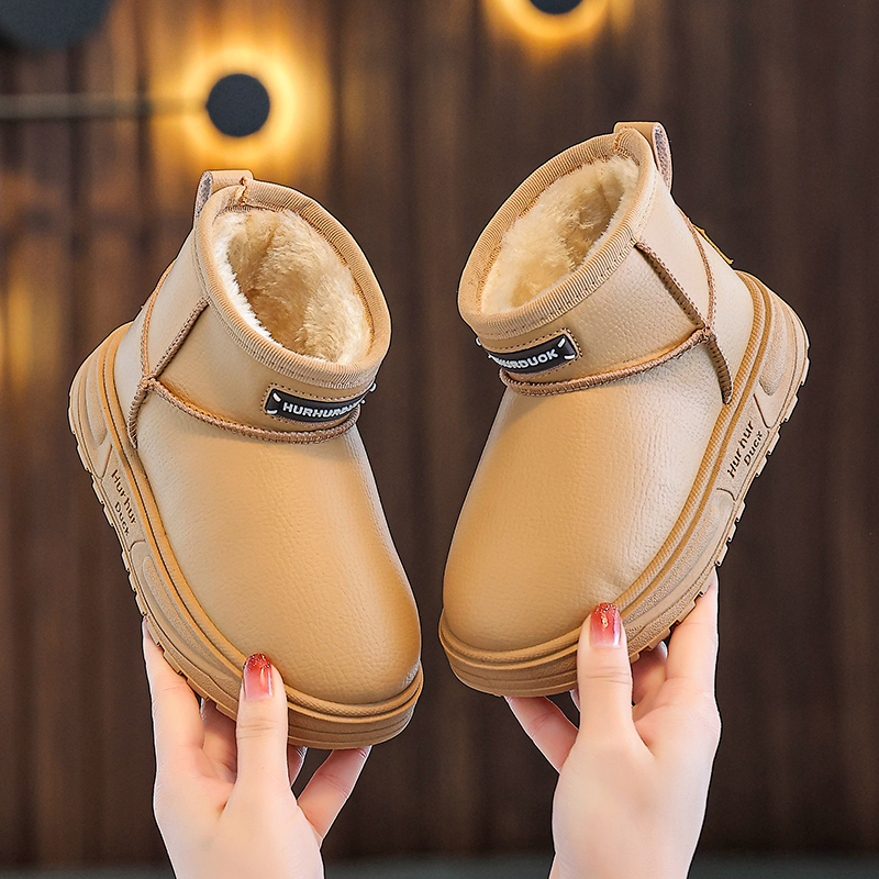 小黄鸭儿童雪地靴真皮2025冬季加绒加厚女童棉靴冬鞋雪地棉男童鞋