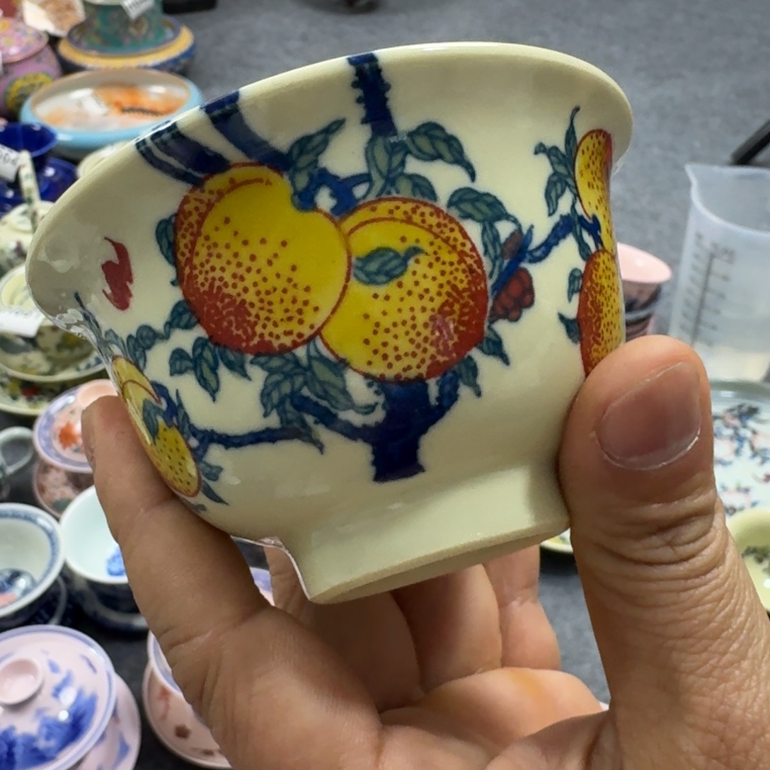 摆件陶釉下五彩福寿纹