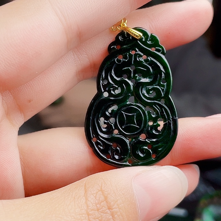 翡翠银S925镶嵌颈饰多样性