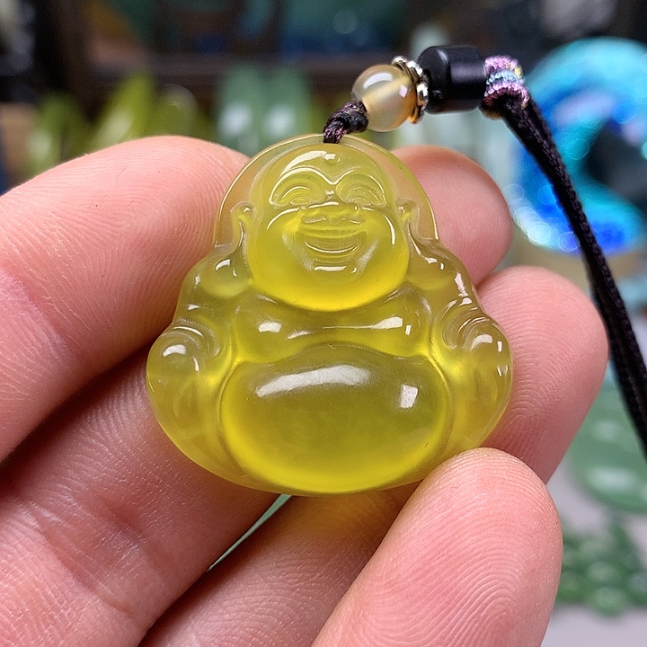 蛇纹石玉挂坠未镶嵌