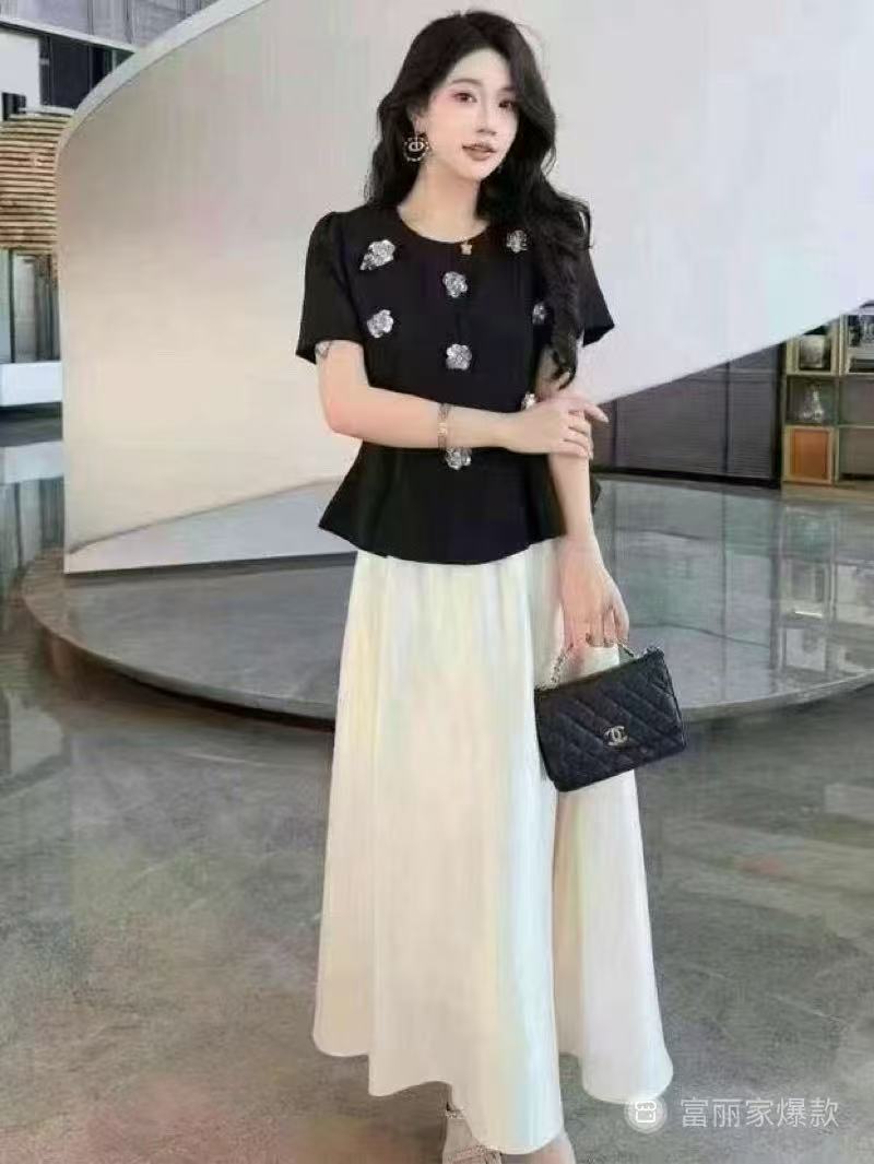 千金风时尚套装夏季显瘦气质